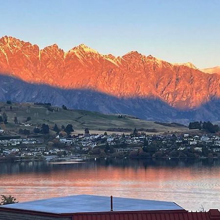 Lakeview Home Retreat At Queenstown Hill Dış mekan fotoğraf